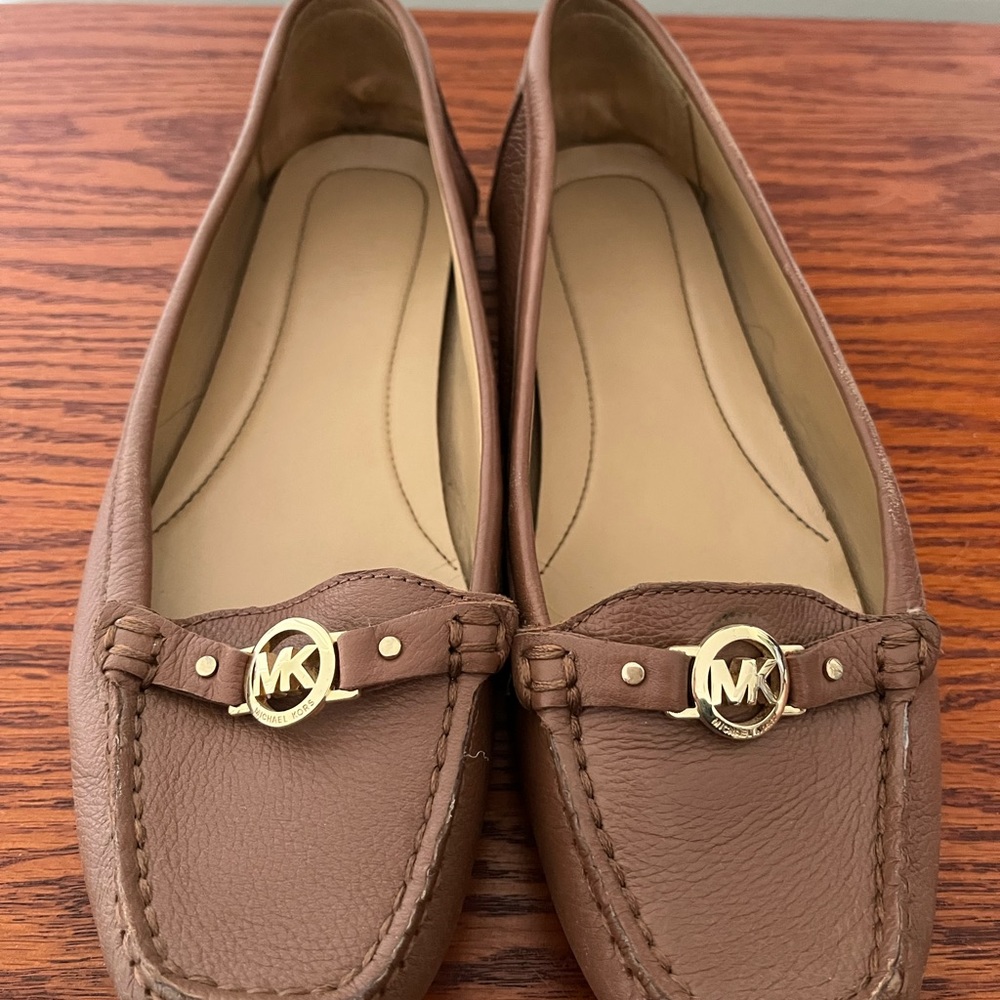 Michael Kors brown flats